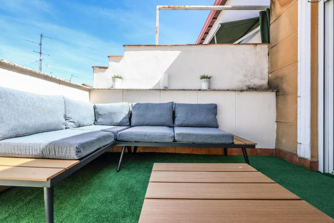 Atico Reformado Con Terraza En Lavapies Lägenhet Madrid Exteriör bild